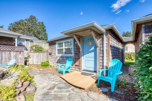 Downtown Cannon Beach House | Hidden Villa Cottage #4 - The Ocean Cottage