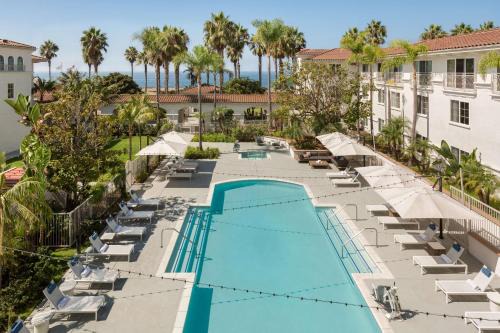 Hilton Garden Inn Beach | Carlsbad