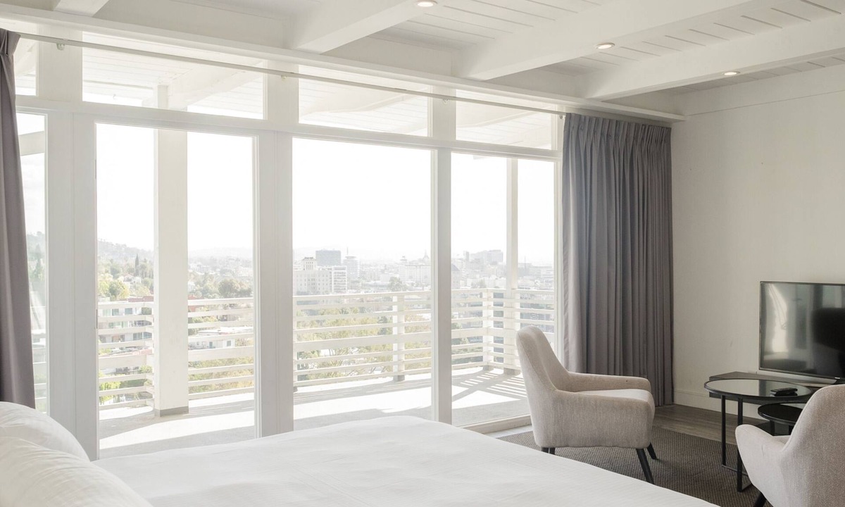 Hollywood Heights Hotel | Hollywood Hills Hotel