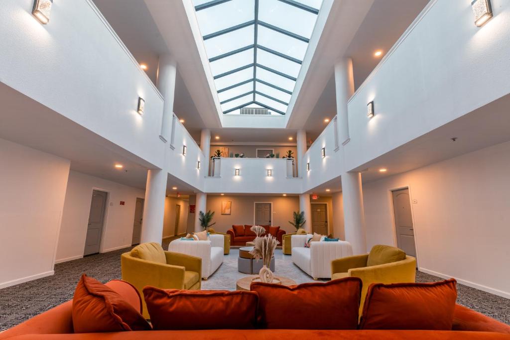 San Bruno Hotel | Hotel Aluxor SFO, Shuttle Service