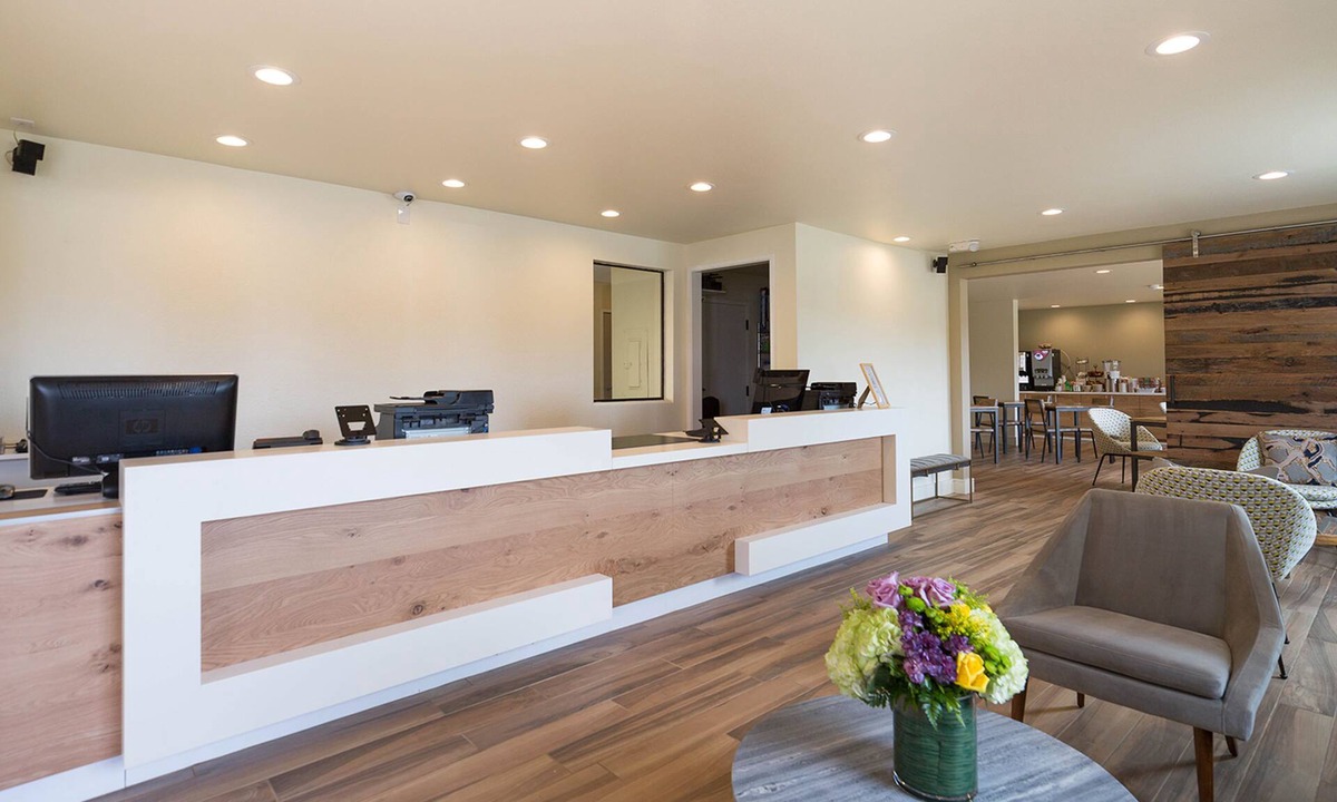 The East Side Hotel | Hotel Focus SFO