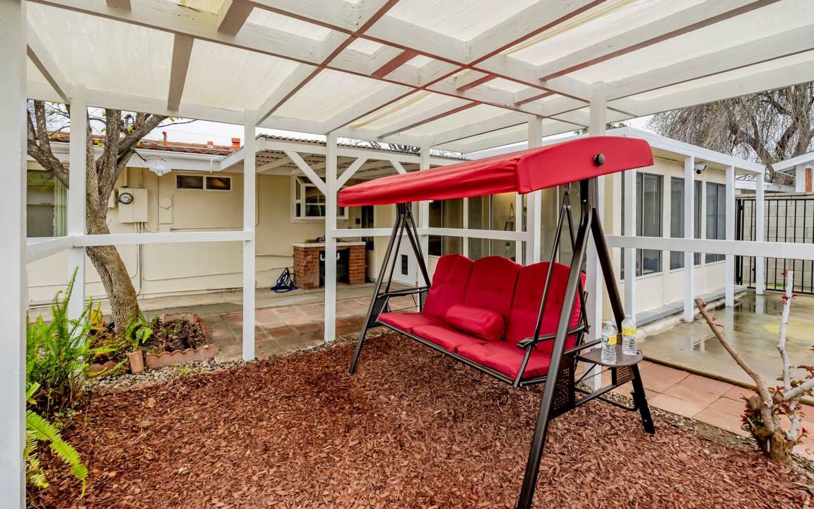 Glendora House | House ∙ 3 bedrooms ∙ 6 guests