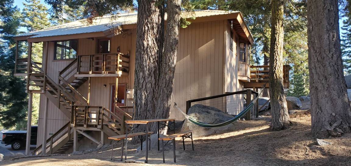 Ponderosa House | House ∙ 3 bedrooms ∙ 6 guests
