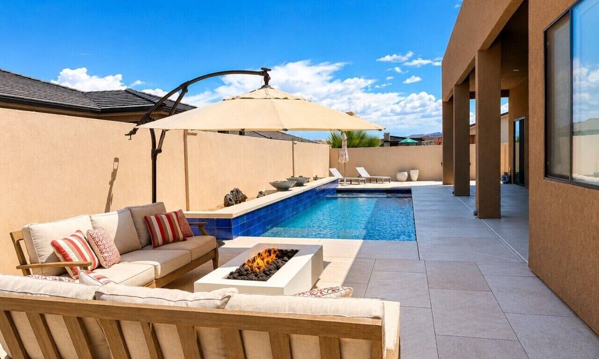 Ivins House | Ivins Home | Private Pool, RV Garage, Red Rocks!