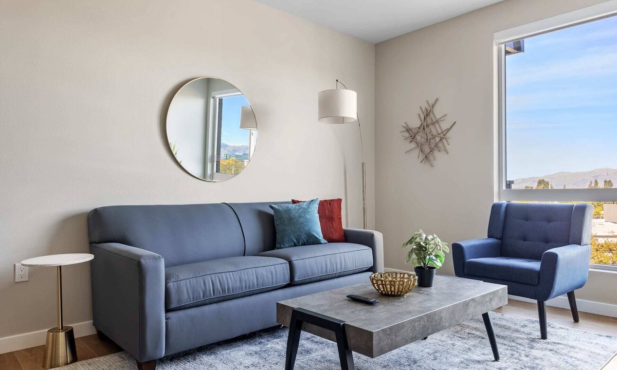 Santa Clara Apartment | Kasa | Bright & Airy Room + Fast Wifi | Santa Clara