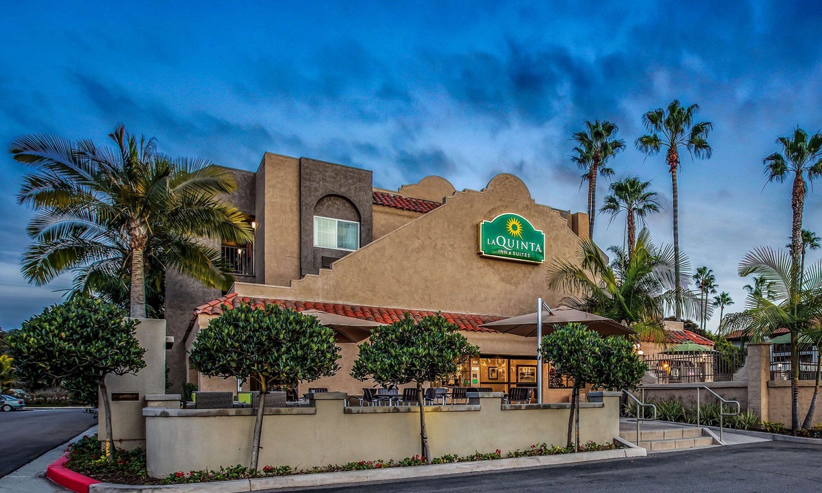 Carlsbad Hotel | La Quinta by Wyndham Carlsbad - Legoland Area