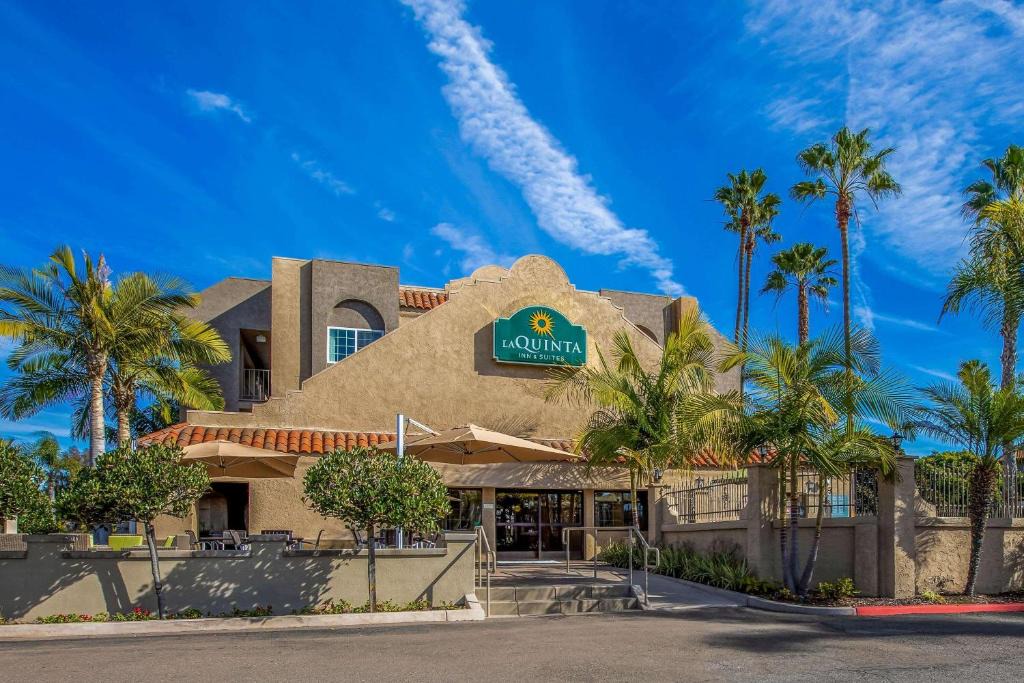 La Quinta | Carlsbad