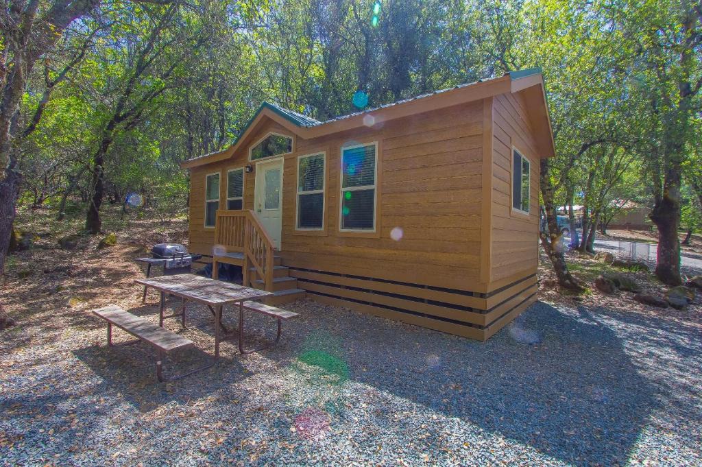 The Springs Camping Resort | Oregon House