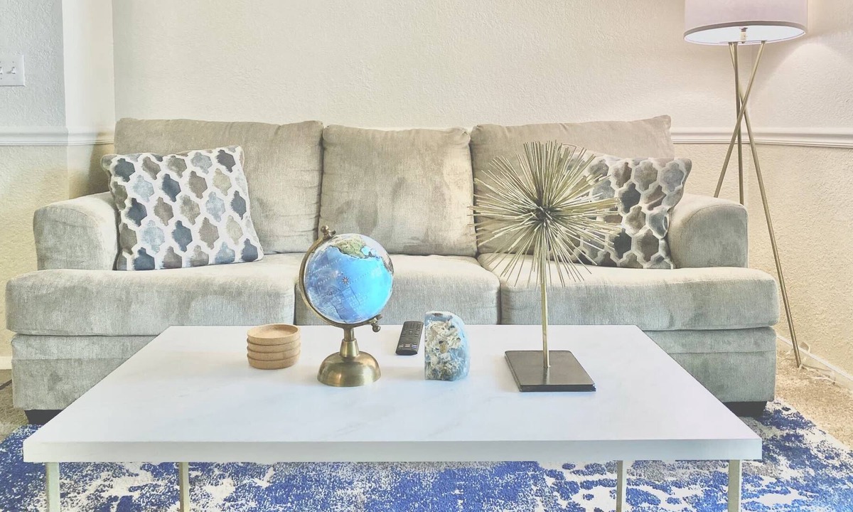 South Natomas Apartment | Lakeside Retreat - Hot Tub, Close to Downtown