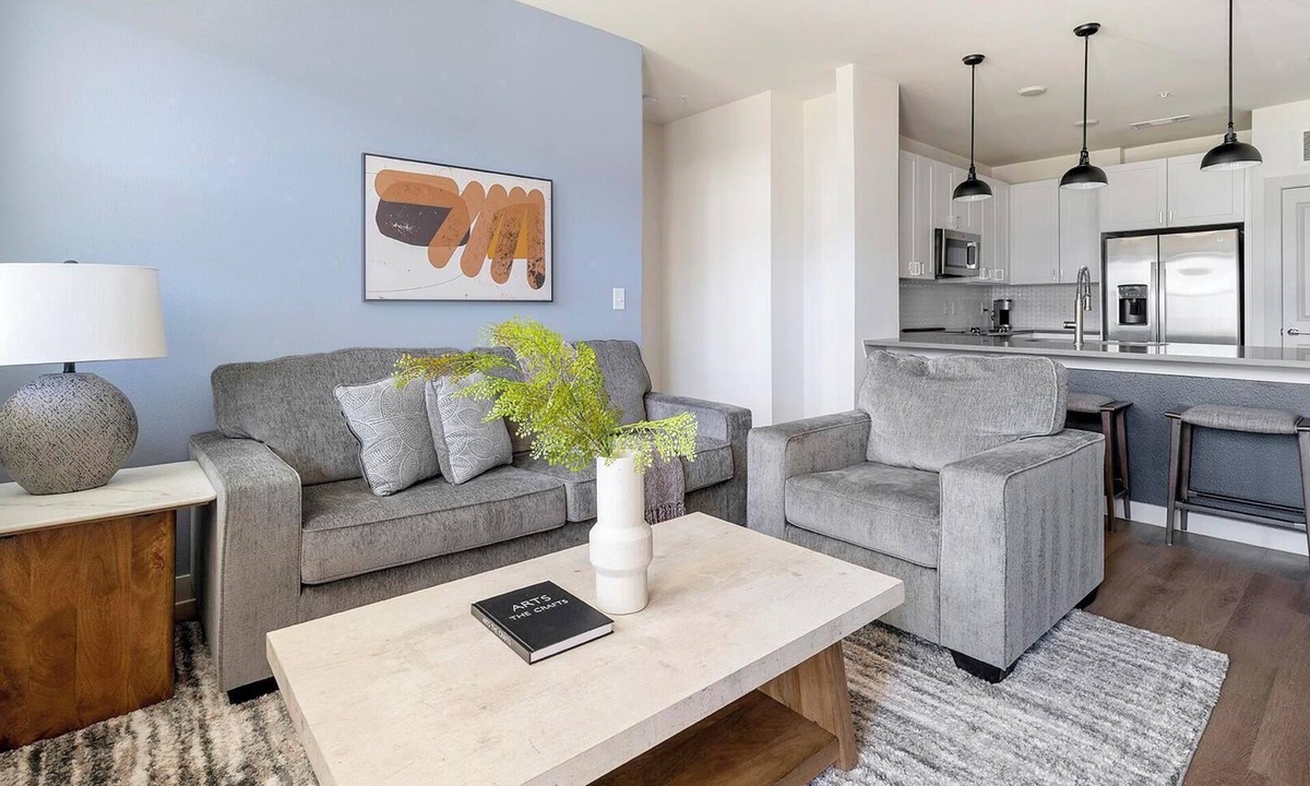 Lower Basin Lake Travis Apartment | Landing | Spectacular 2BD, Gym, Pool