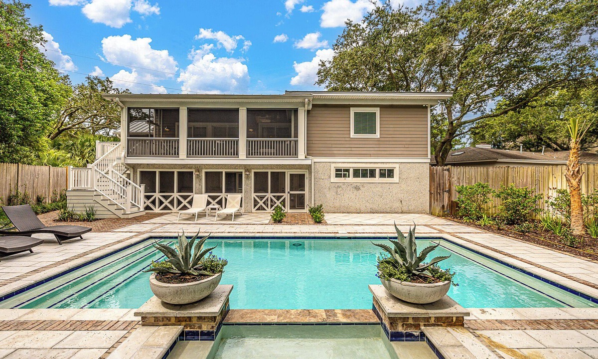 East Beach House | Luxurious 4-Bedroom Inlet Villa with Private Pool in East Beach, Saint Simons Island
