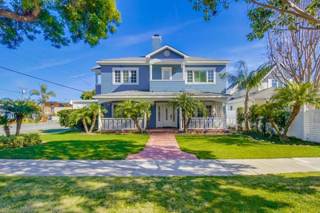 Coronado House | Luxury Beach Nona's House