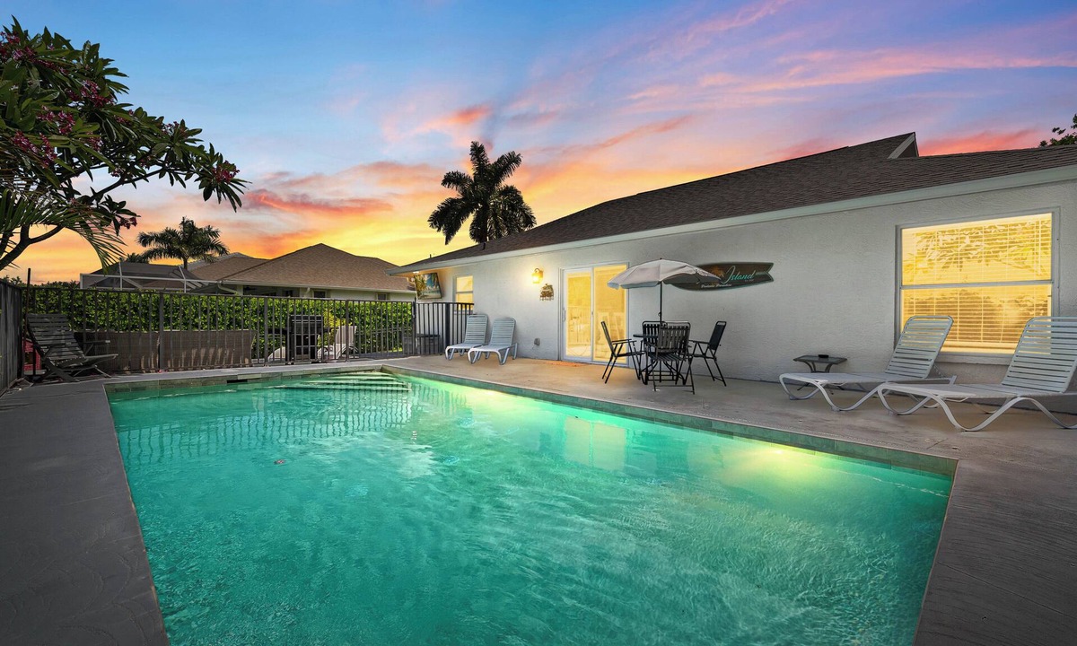 Marco Island House | Marco Island 5BR Home, Heated Pool, Minutes to the Beach, Sleeps 12
