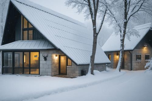 Musick Ridge House | Modern Mountain Luxury Soak, Stay, & Be Spoiled