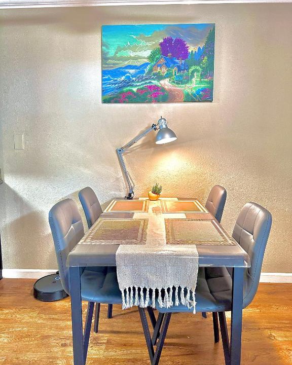 Mountain View Apartment | MTV Premier 2BD/2BR All Amenities at Your Service!