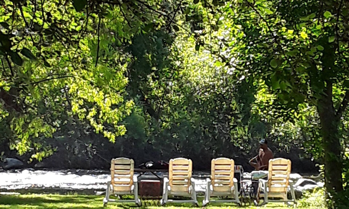 Three Rivers Cottage | Nestled Between Sequoia Nat'l Park & Lake Kaweah - Riverfront 3 Acre Estate