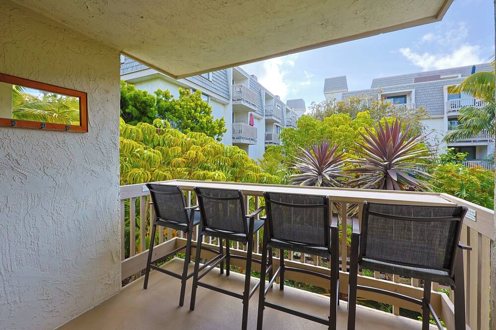 Townsite Condo | Oceanside Beach Condos