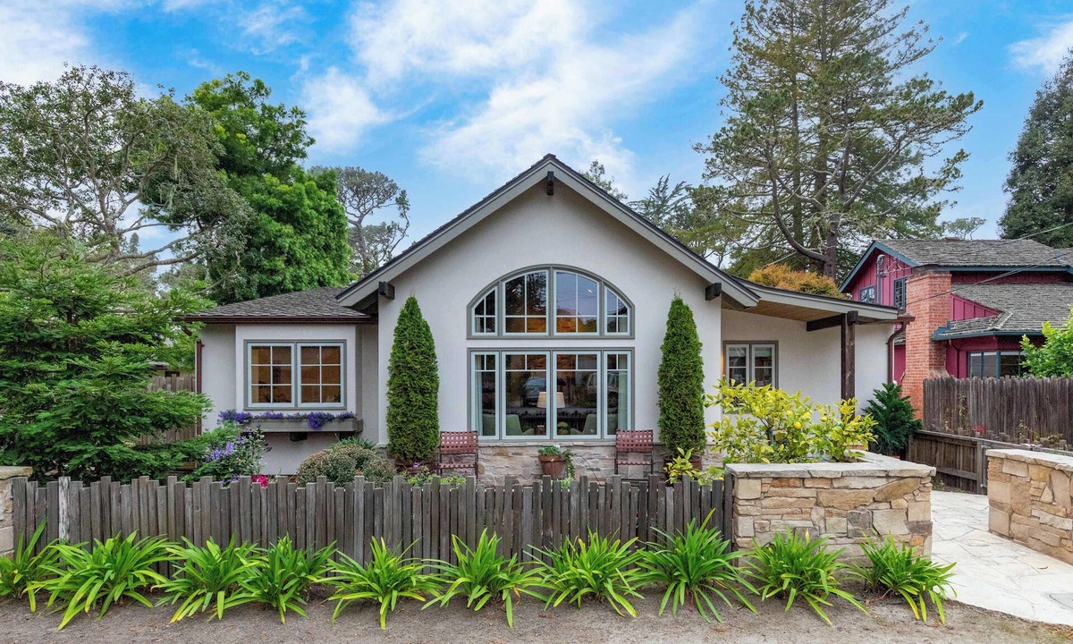 Northeast Carmel House | Pacific Serenade: Brand New Remodel