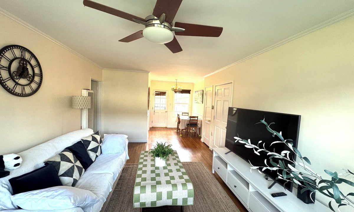 NoHo Arts District Condo | Palatial, Yet Cozy Stay Pool Near Universal Studios