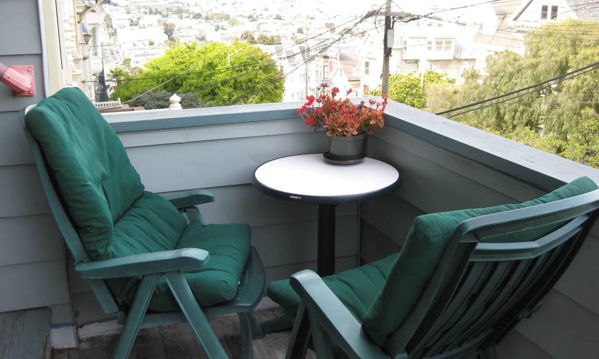 Dolores Heights Apartment | Pampered San Francisco Vaca Airport Pickup+Dropoff