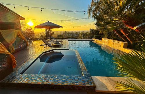 North Tustin Villa | Panorama Tropical Resort & Spa with Sunset City View