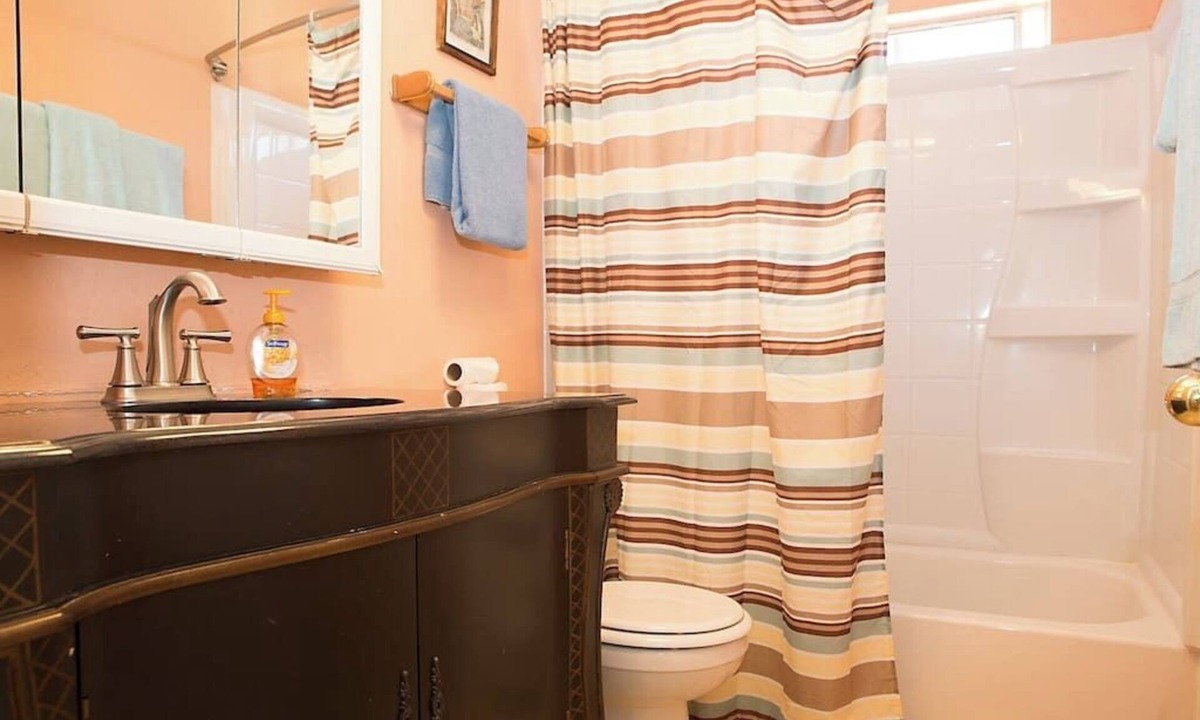 South Lake Tahoe Cabin | Peaceful cabin with WiFi in South Lake Tahoe