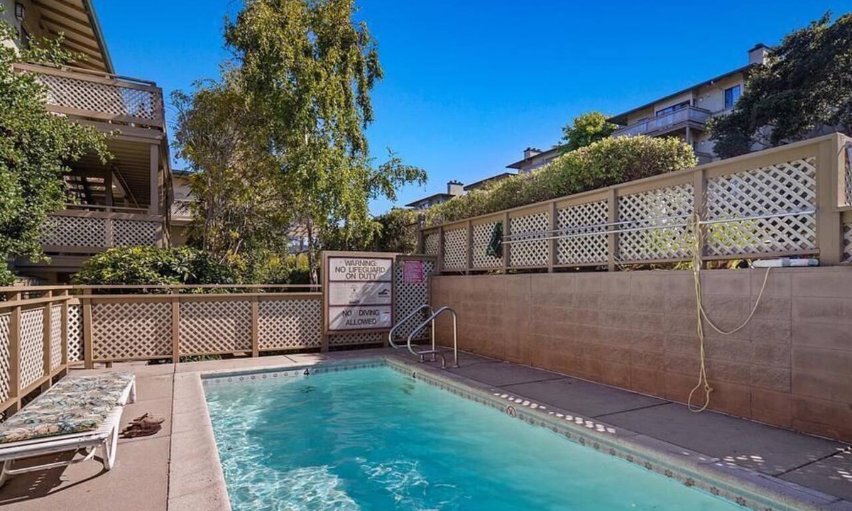 Del Rey Oaks Condo | Pheasant Ridge 612 - Del Rey Oaks Condo - Sunshine State