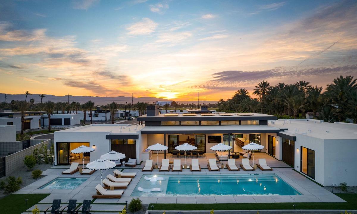 La Quinta House | Polo Villa Trio | Sleeps 52 | 3 Homes | 20 BDRs