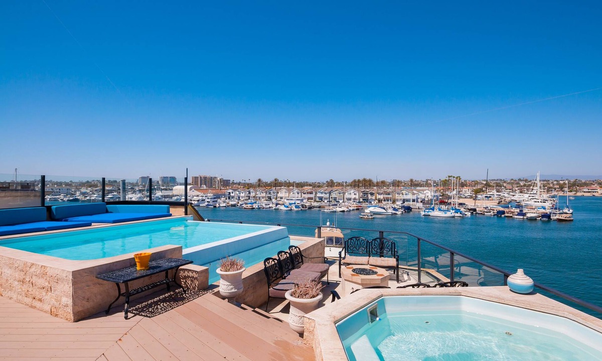 West Newport Villa | Premier Bay Front & Beach Front Home with Amazing Views
