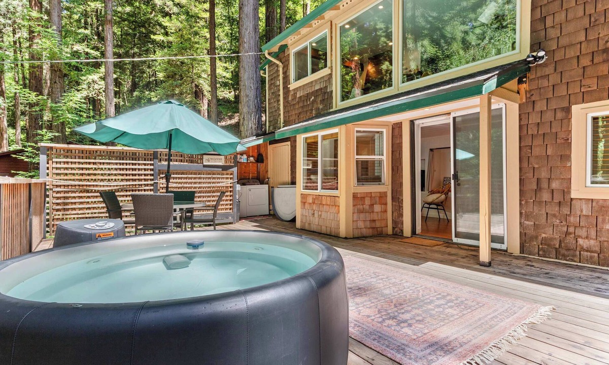 Rio Nido Cabin | Redwood Cabin w/Hot Tub | Canyon View | Dogs OK