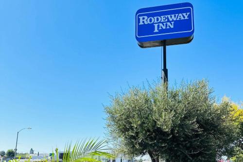 Rodeway Inn Lemon Grove San Diego East | Lemon Grove