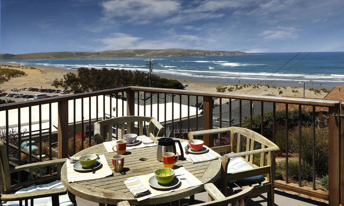 Dillon Beach Cottage | Romantic, Dramatic Views!nFull calendar https:/www.vrbo.com/81742?dateless=true
