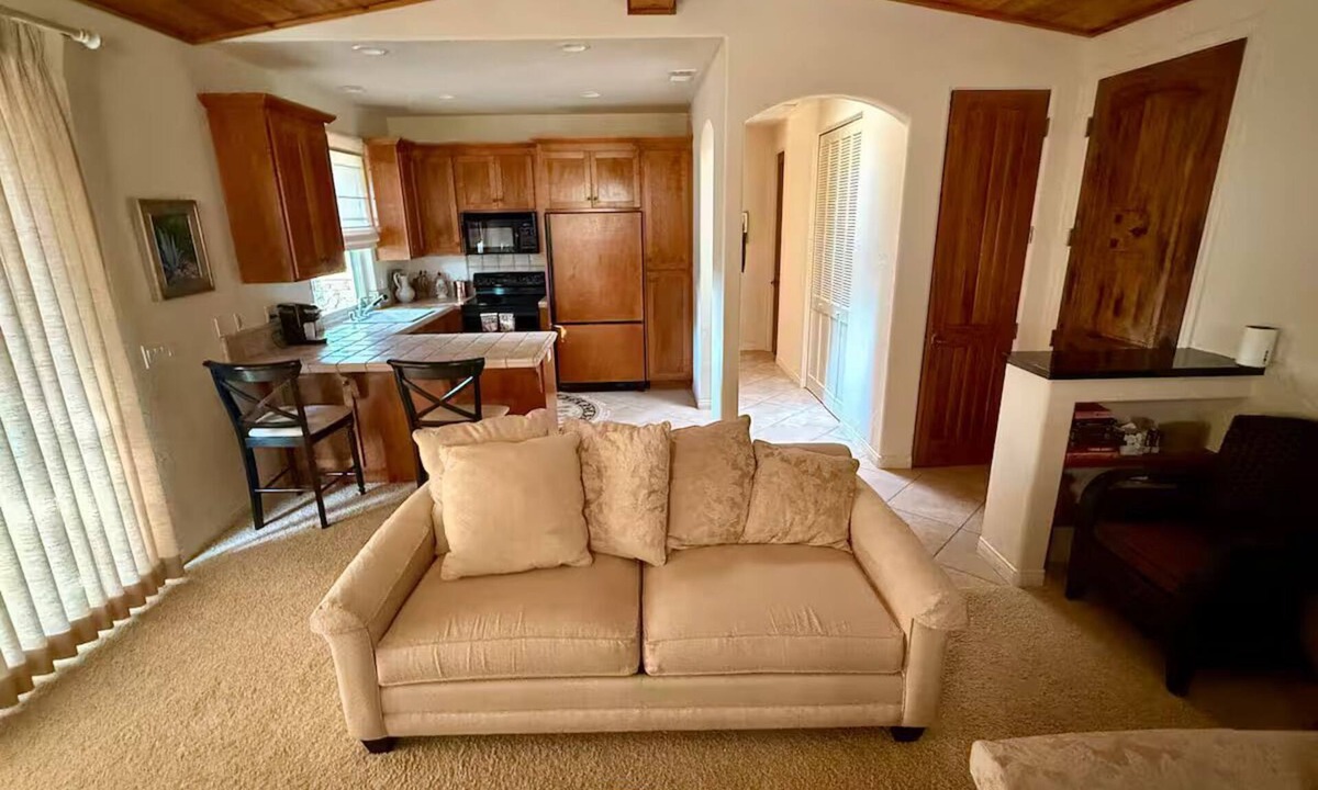 Warner Springs Ranch House | Sierra Roble Cottage