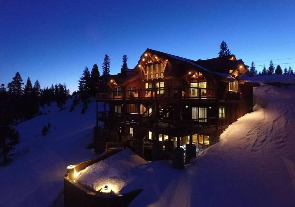 Truckee Villa | Skislope-Tahoe Villa