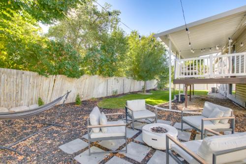 Smithfield House | Smithfield Retreat: Ideal for Family Gatherings!