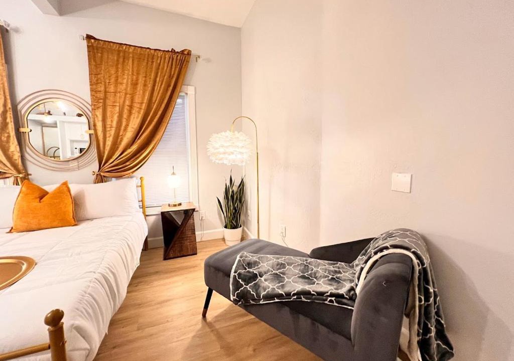 Cortez Hill Hotel | Somerset Hotel