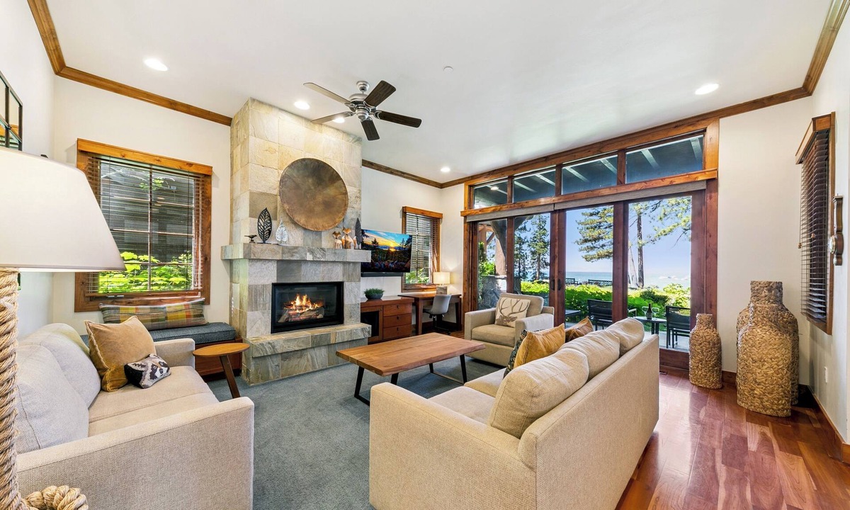 Sierra Shores Condo | Stunning Lakefront Views, Hot Tub, A/C, Gym, walk to Dining and shops
