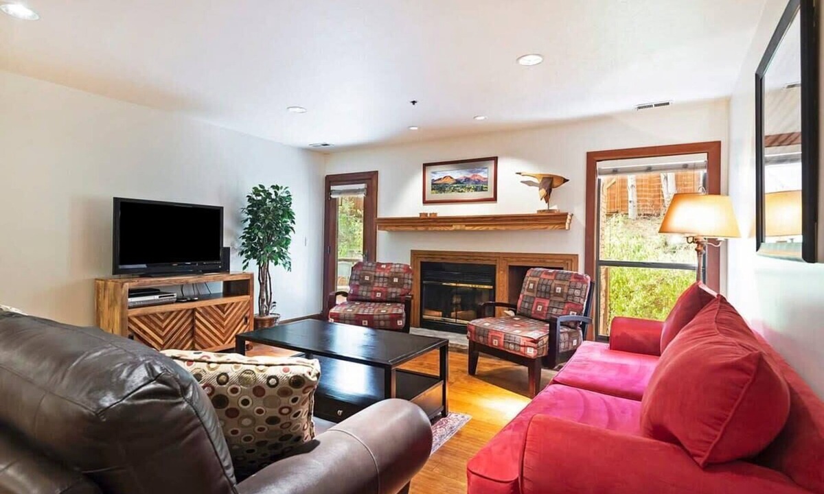 North Park City Condo | Stunning Location - 2BDR Condo Retreat!
