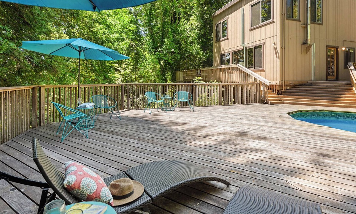Guerneville House | Stylish, Private, Sunny Spot close to Everything - Excellent Location!
