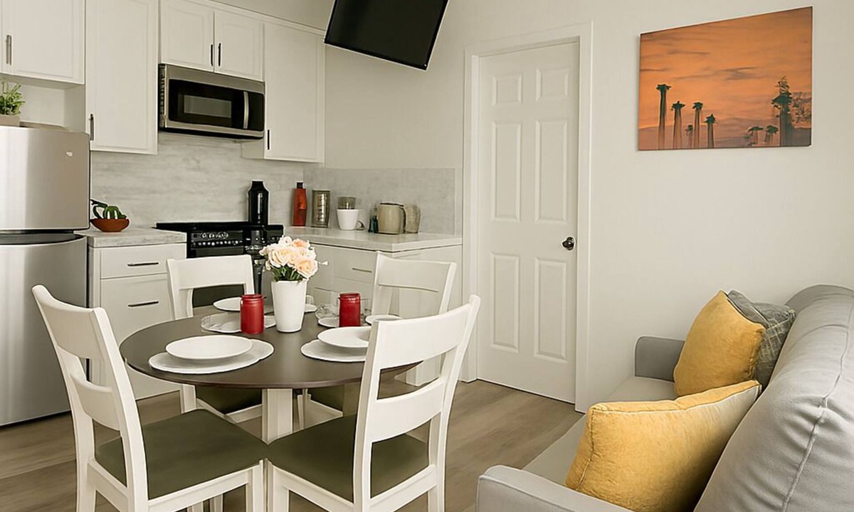 La Mesa Apartment | Stylish Terracotta Casita 1 Bedroom and bath AC WiFi in delightful La Mesa