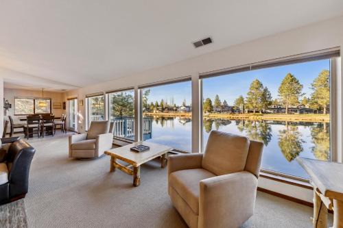 Tahoe Island House | Tahoe Keys Sunset Reflections