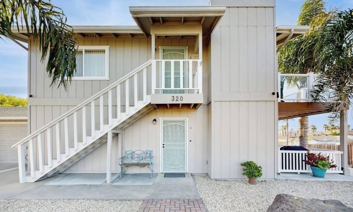 Grover Beach House | Terrific home close to the beach, restaurants, parks, and activities w/free WiFi