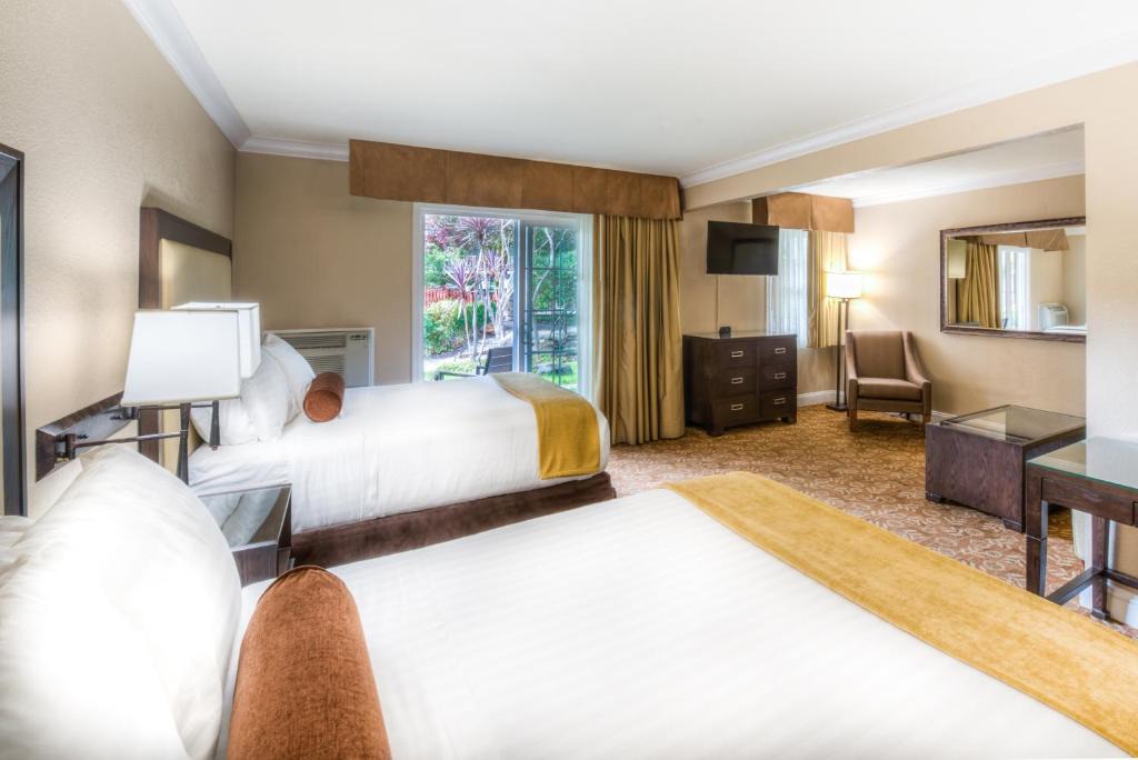Barron Park Hotel | The Creekside Inn