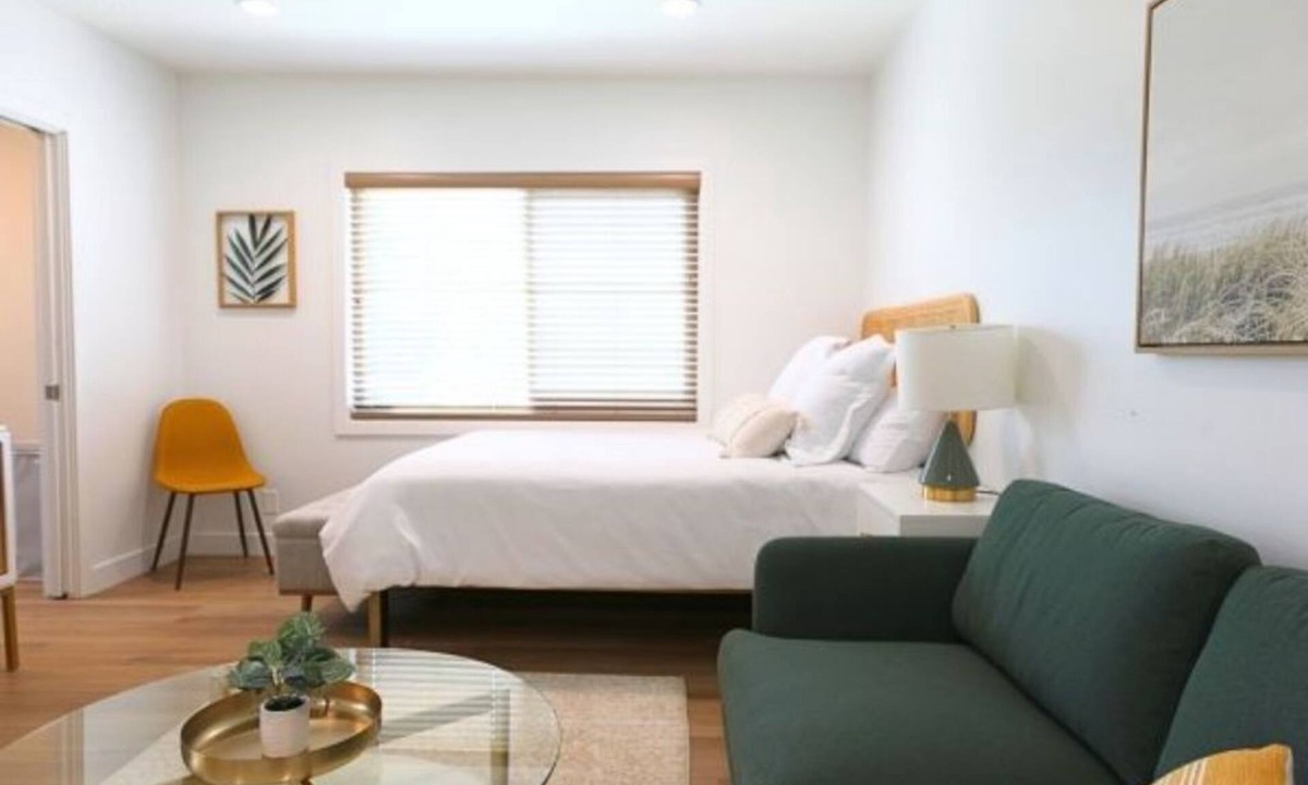 Mar Vista Apartment | The Pearl Mar Vista 15