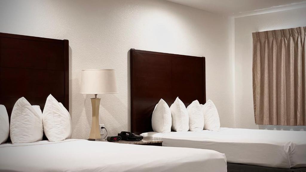 The Yosemite Inn | Mariposa