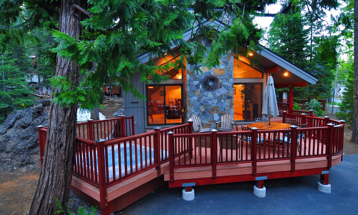 Timberland House | Timberland Retreat - Tahoe City West Shore 4 BR 4 Bath with private hot tub - Sleeps 9