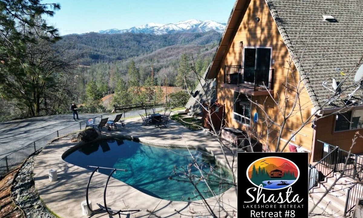Lakehead House | Top Private Oasis, Pool, Hot Tub - Shasta Lakeshore Retreat #8B