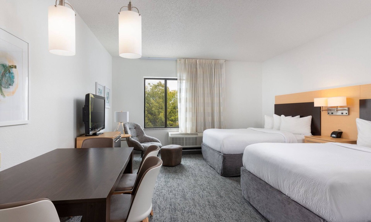 York Hotel | TownePlace Suites York
