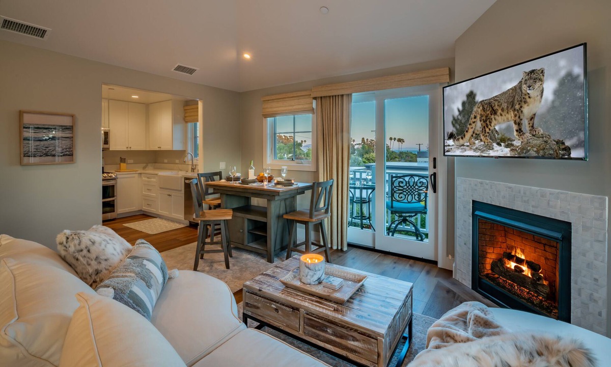 East Mesa House | Tropical Retreat South - Oceanview Loft on East Mesa