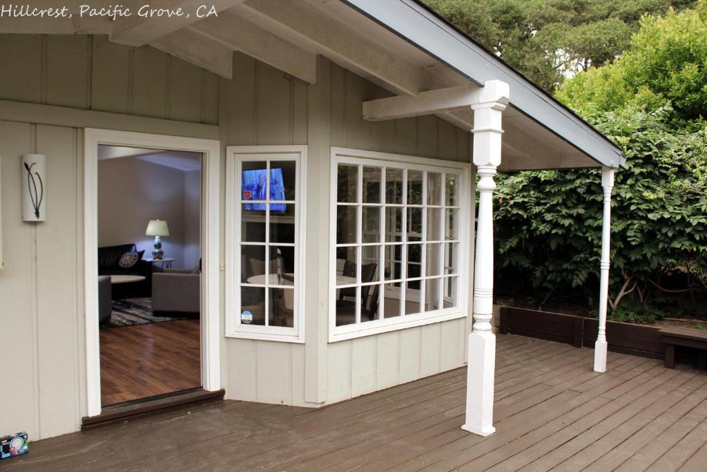 Pacific Grove House | Updated Three bedroom Pacific Grove home